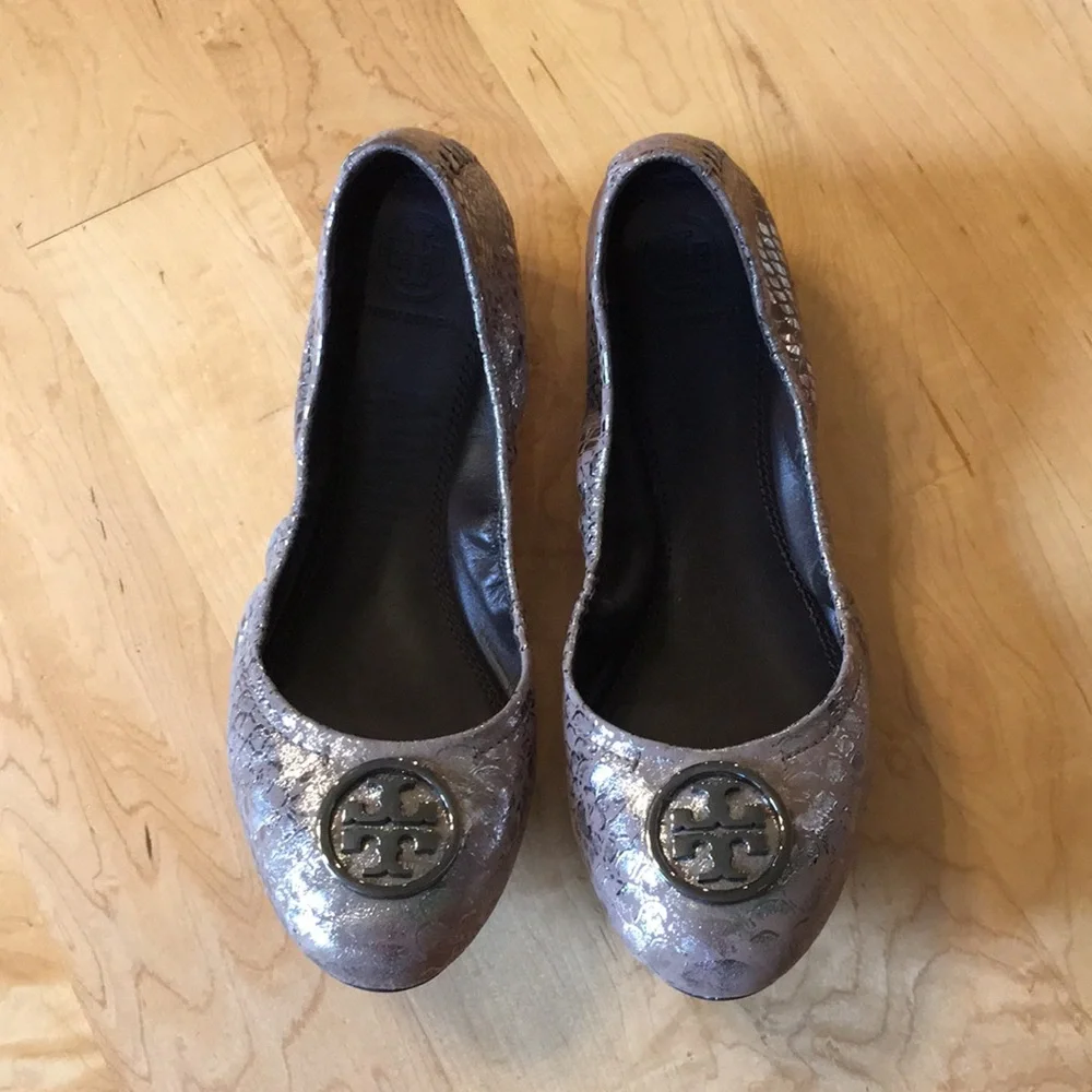 TORY BURCH | Metallic Leather Heidi Flats